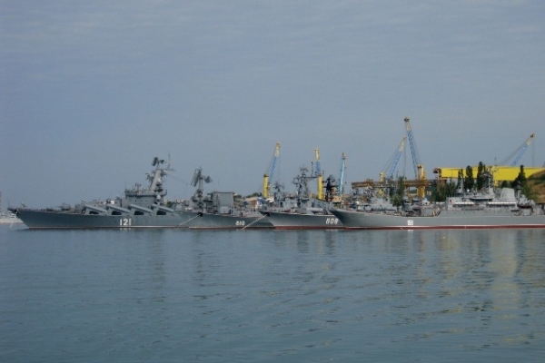 Черноморский флот сбрасывает балласт