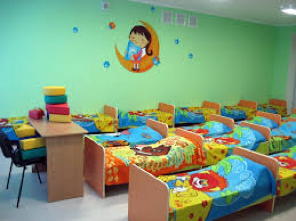 Чтобы сохранить специалистов, детским садам в Евпатории поменяют режим работы. 