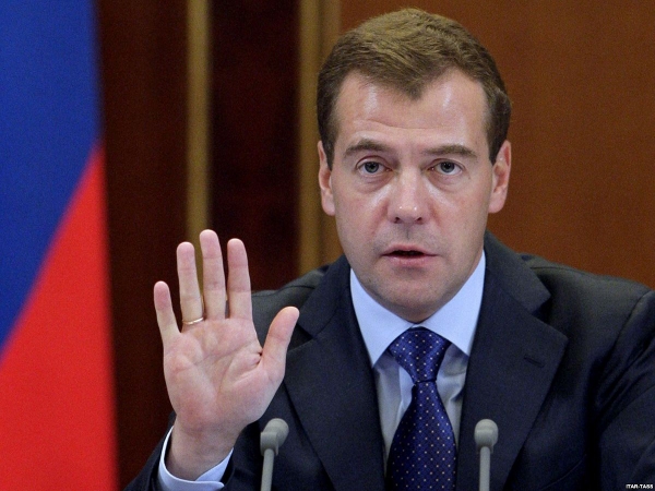 МИД Украины против несанкционированного прибытия Медведева в Крым