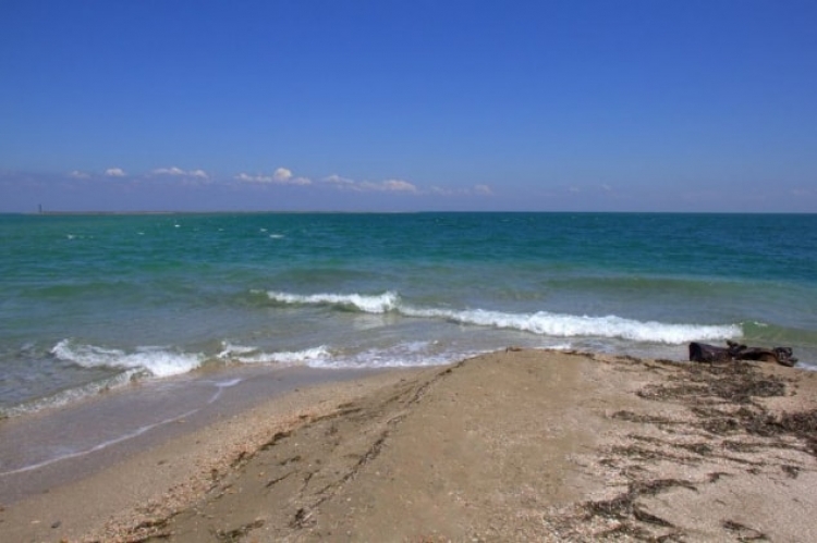 Прибрежный песок в Крыму используют в строительстве