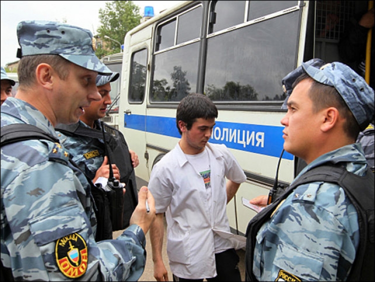 Силовики оккупированного Крыма «пояснили» вчерашние облавы на Симферопольском рынке