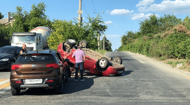 В ДТП в Симферополе пострадала девочка и трое взрослых