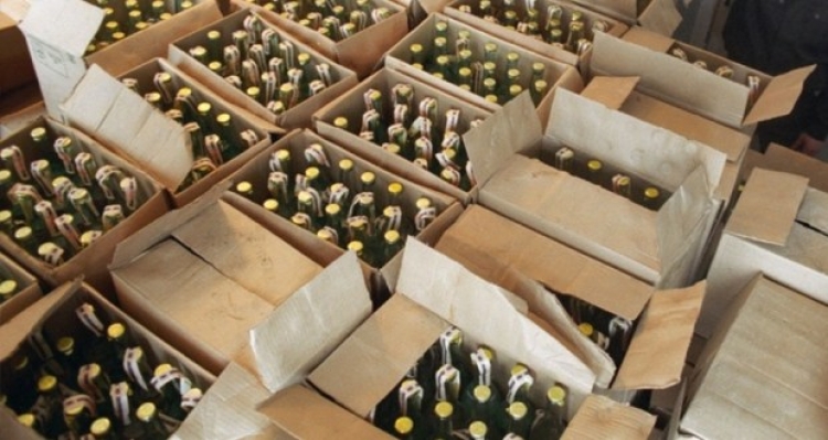 В Крыму изъяли из продажи более 1,7 тыс. литров алкоголя