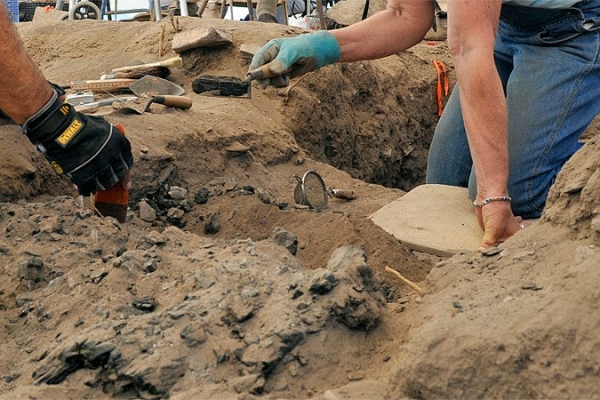 В Крыму обстреляли археологов во время раскопок