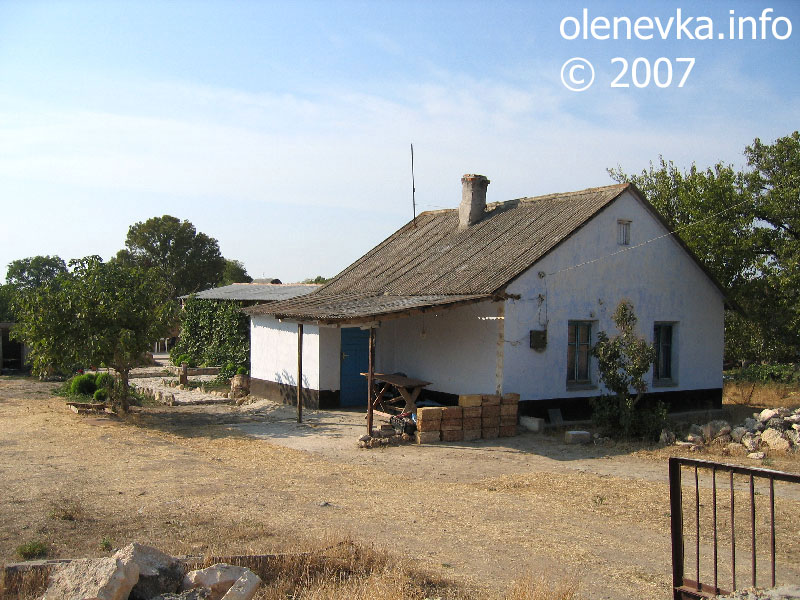 дом № 58 - вторая фотография, улица Мира, село Оленевка