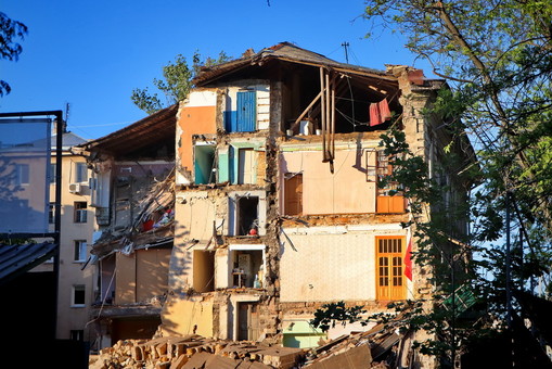 Обрушение жилого дома в Приморье: цена беспечности – человеческая жизнь