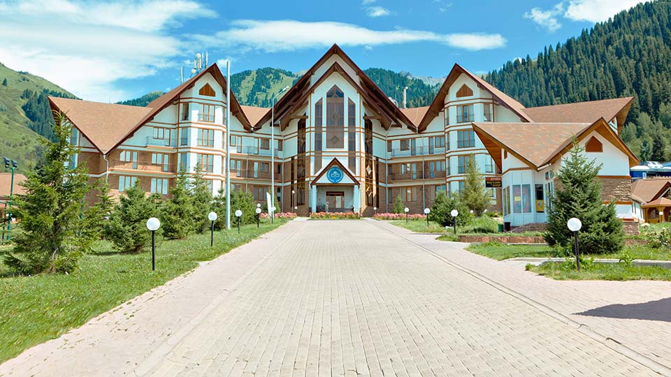 Гостиницы Алма-Аты в горах