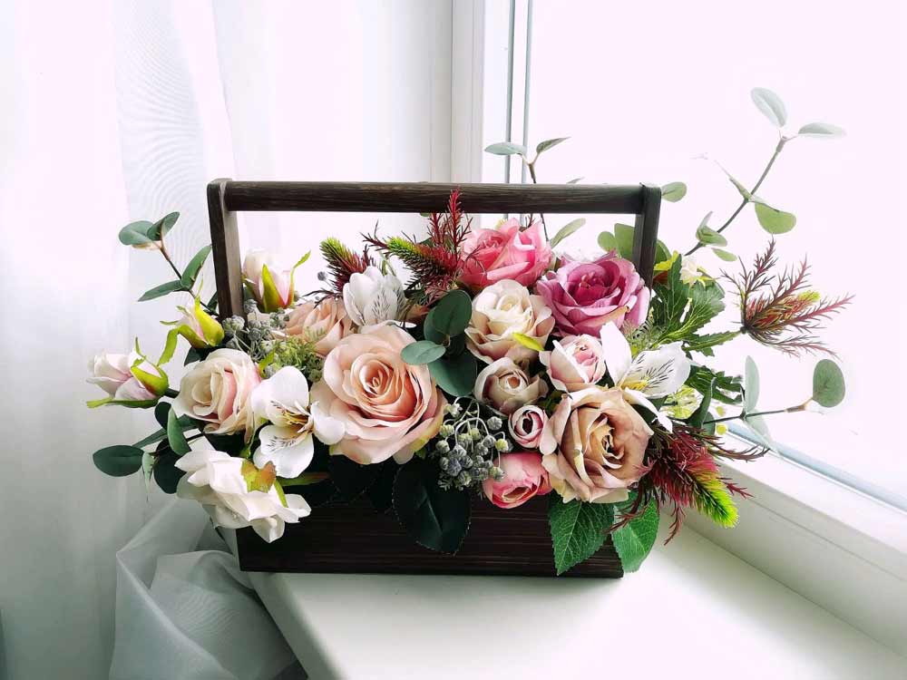 Коробки для цветов и флористики