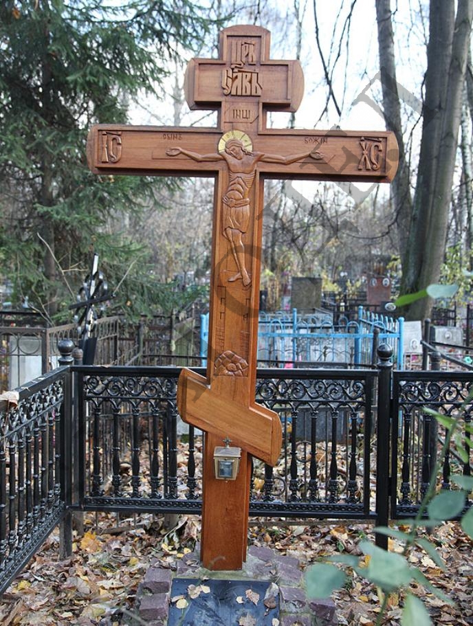 Виды надгробий с крестом