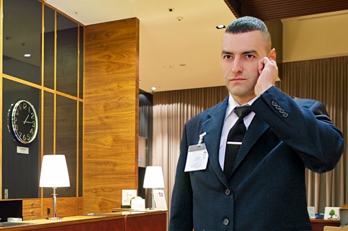 Профессиональная Охрана Гостиниц и Отелей: Гарантия Безопасности и Комфорта Гостей